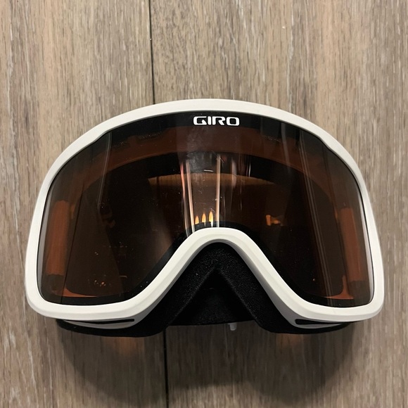 Adult Unisex Giro Ski/Snowboard Goggles NWT - Picture 1 of 5